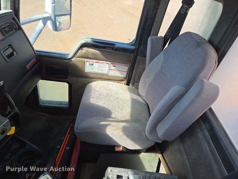 image for item DO2513 2006 Kenworth W900 ready mix truck