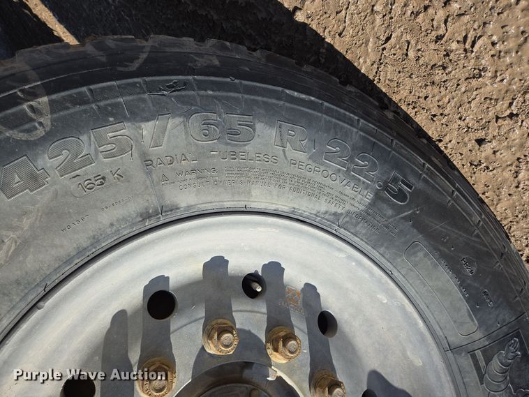 image for item DO2513 2006 Kenworth W900 ready mix truck