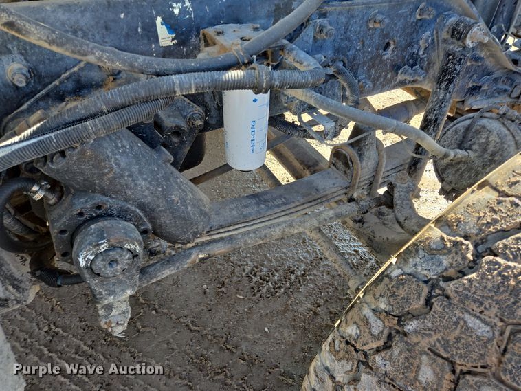 image for item DO2513 2006 Kenworth W900 ready mix truck