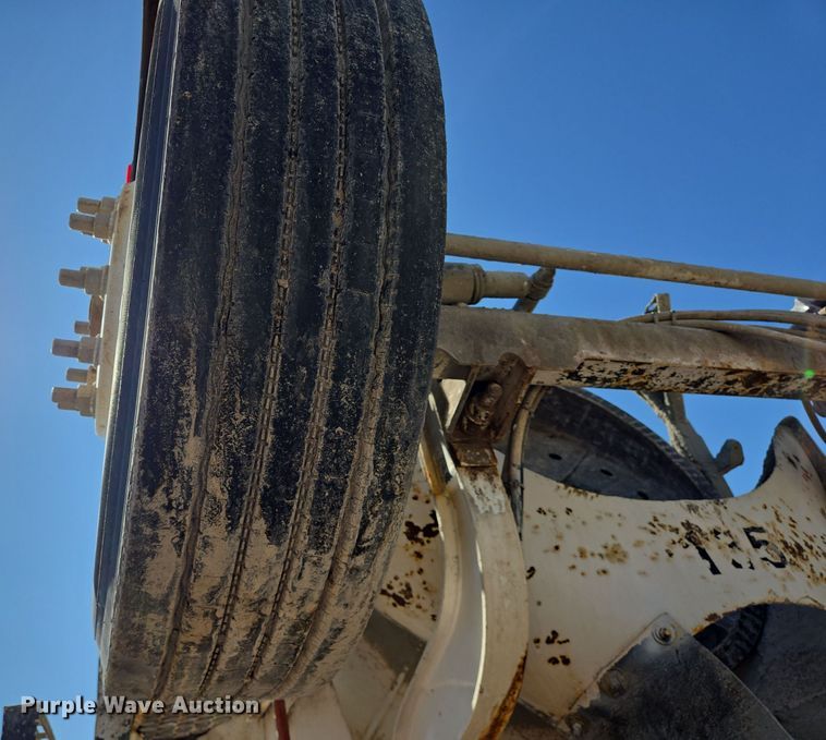 image for item DO2513 2006 Kenworth W900 ready mix truck