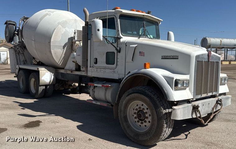 image for item DO2514 2006 Kenworth W900 ready mix truck