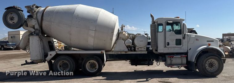 image for item DO2514 2006 Kenworth W900 ready mix truck