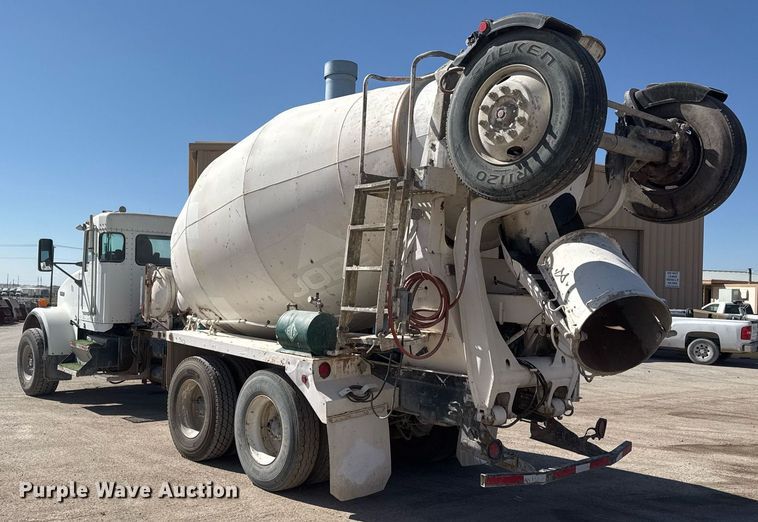 image for item DO2514 2006 Kenworth W900 ready mix truck