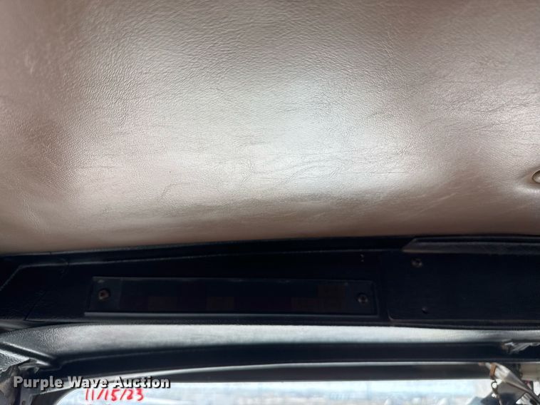 image for item DO2514 2006 Kenworth W900 ready mix truck