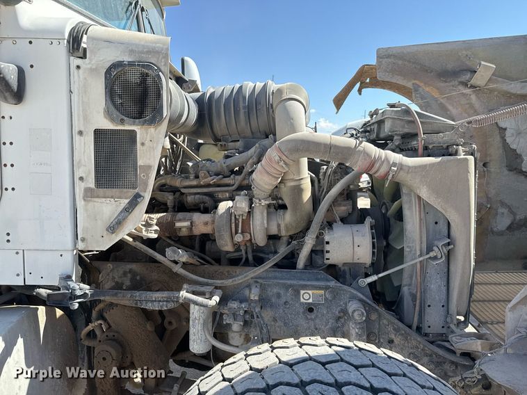 image for item DO2514 2006 Kenworth W900 ready mix truck