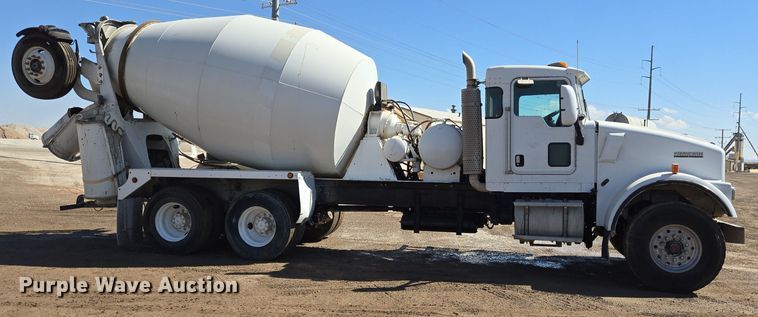 image for item DO2515 2006 Kenworth W900 ready mix truck