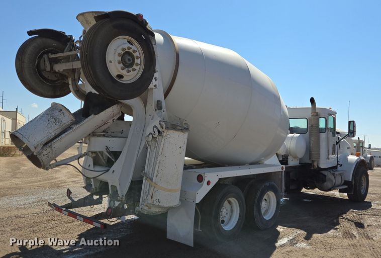 image for item DO2515 2006 Kenworth W900 ready mix truck