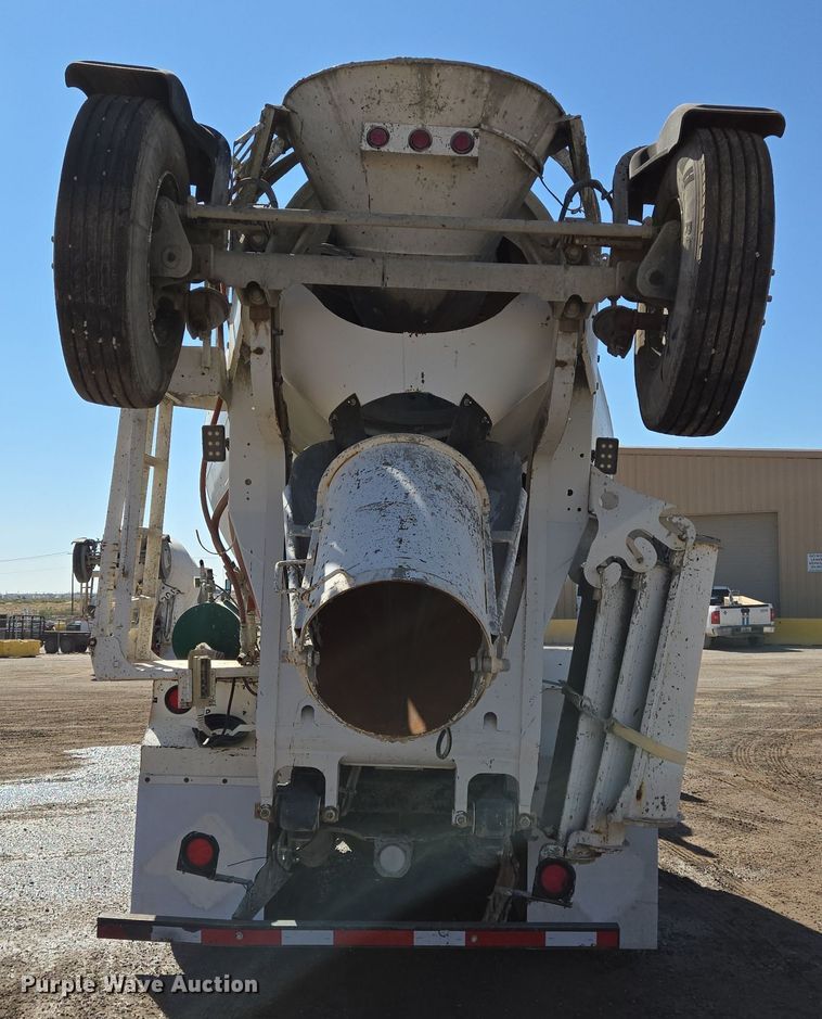 image for item DO2515 2006 Kenworth W900 ready mix truck