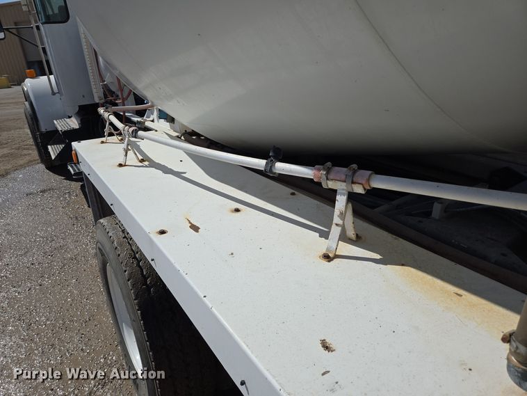 image for item DO2515 2006 Kenworth W900 ready mix truck