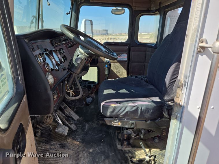 image for item DO2515 2006 Kenworth W900 ready mix truck