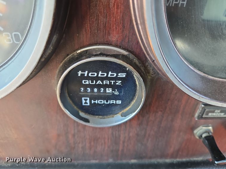 image for item DO2515 2006 Kenworth W900 ready mix truck