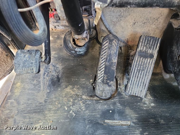 image for item DO2515 2006 Kenworth W900 ready mix truck