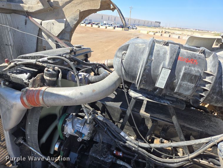 image for item DO2515 2006 Kenworth W900 ready mix truck