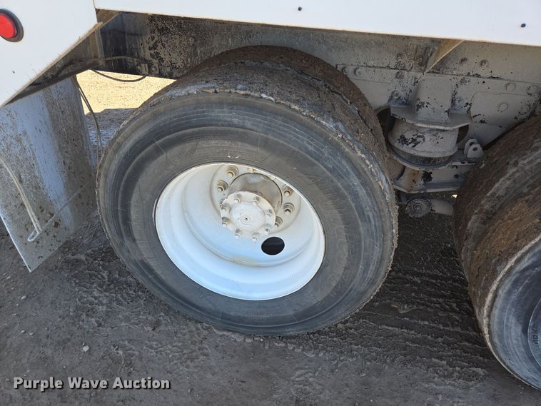 image for item DO2515 2006 Kenworth W900 ready mix truck