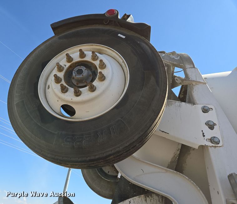 image for item DO2515 2006 Kenworth W900 ready mix truck