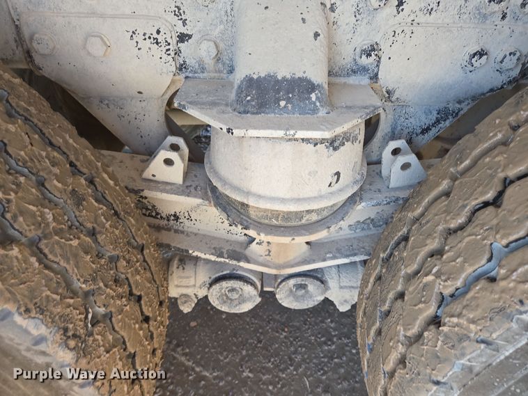 image for item DO2515 2006 Kenworth W900 ready mix truck