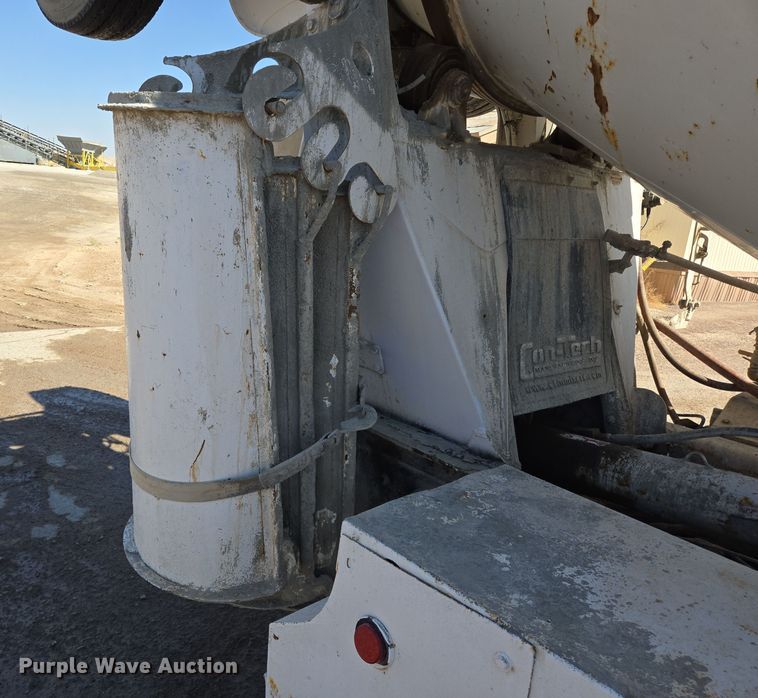 image for item DO2516 2006 Kenworth W900 ready mix truck