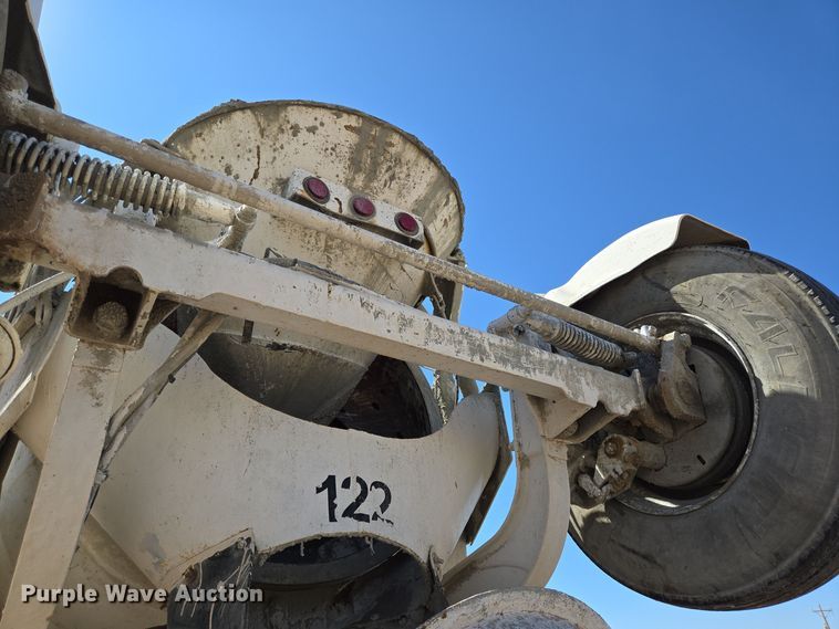 image for item DO2516 2006 Kenworth W900 ready mix truck