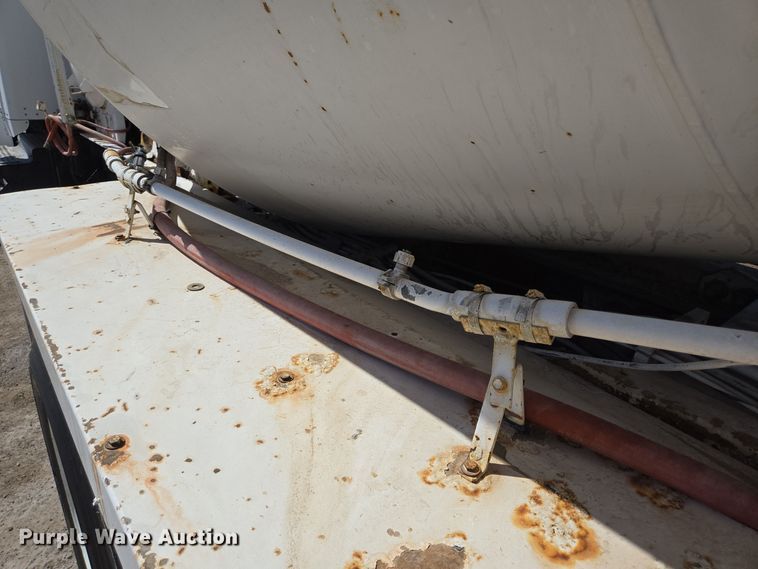 image for item DO2516 2006 Kenworth W900 ready mix truck