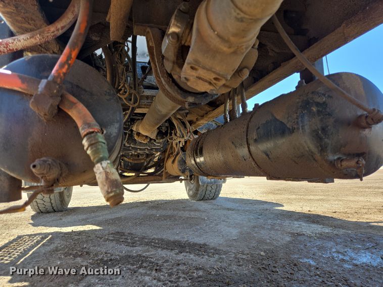 image for item DO2516 2006 Kenworth W900 ready mix truck