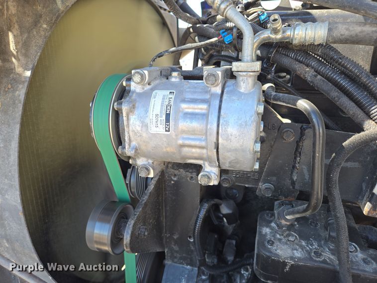 image for item DO2516 2006 Kenworth W900 ready mix truck