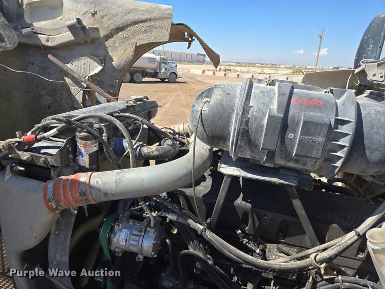 image for item DO2516 2006 Kenworth W900 ready mix truck