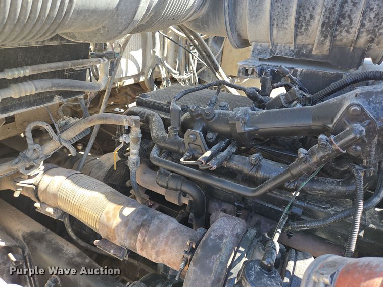 image for item DO2516 2006 Kenworth W900 ready mix truck