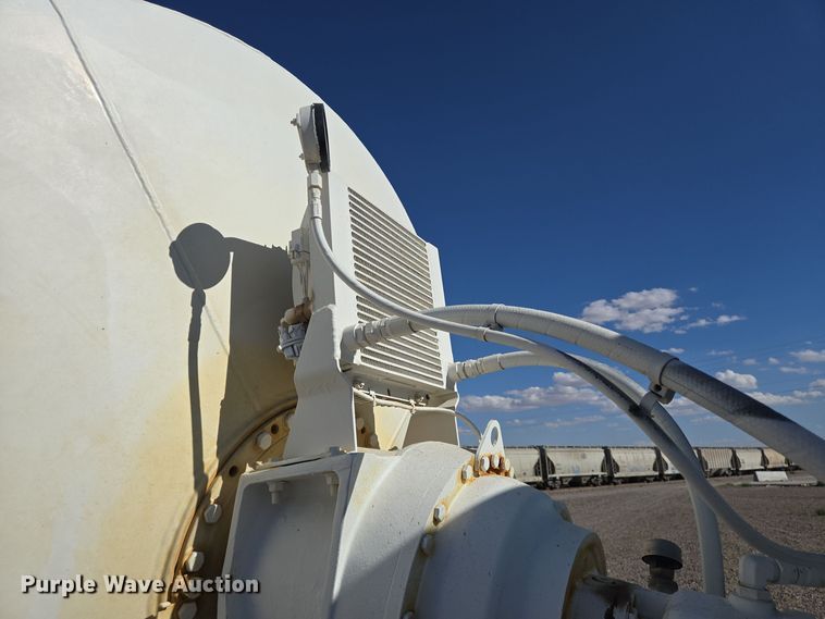 image for item DO2517 2016 Kenworth T880 ready mix truck