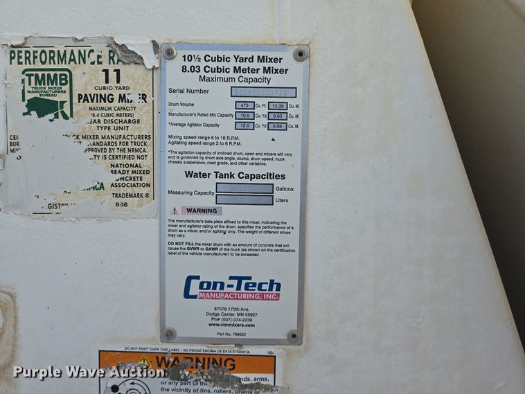 image for item DO2517 2016 Kenworth T880 ready mix truck