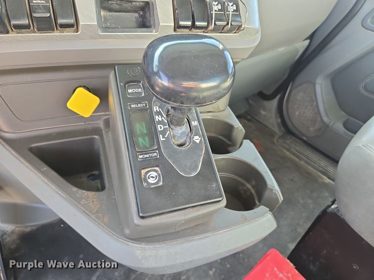 image for item DO2517 2016 Kenworth T880 ready mix truck