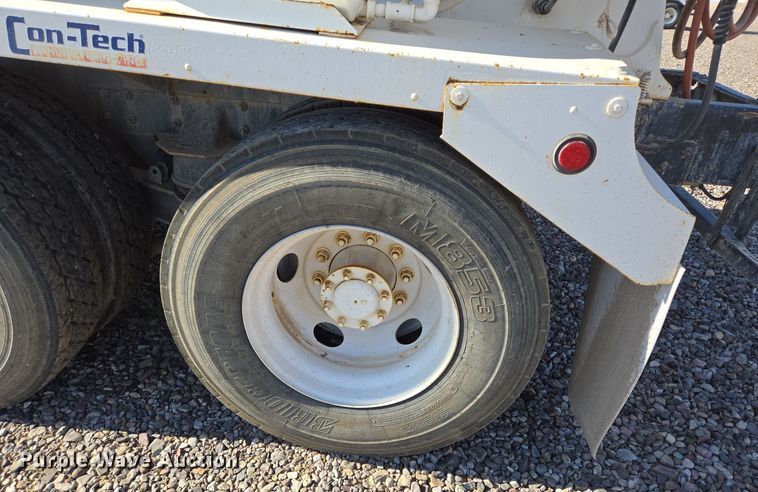 image for item DO2517 2016 Kenworth T880 ready mix truck