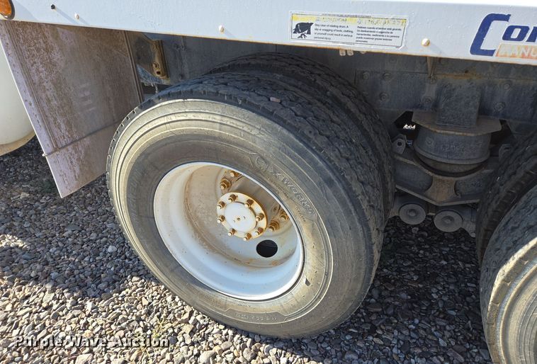 image for item DO2517 2016 Kenworth T880 ready mix truck