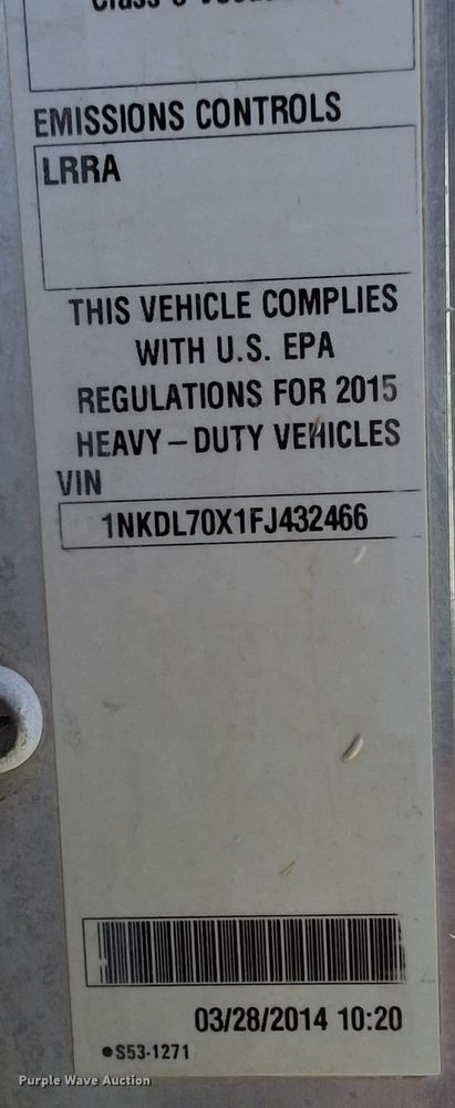 image for item DO2518 2015 Kenworth T800 ready mix truck