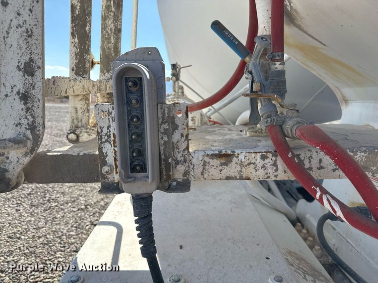 image for item DO2519 2015 Kenworth T800 ready mix truck