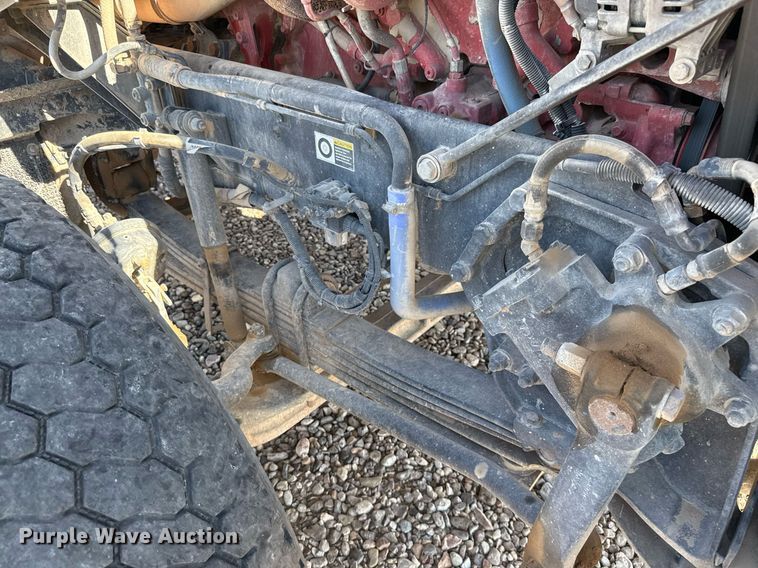 image for item DO2519 2015 Kenworth T800 ready mix truck