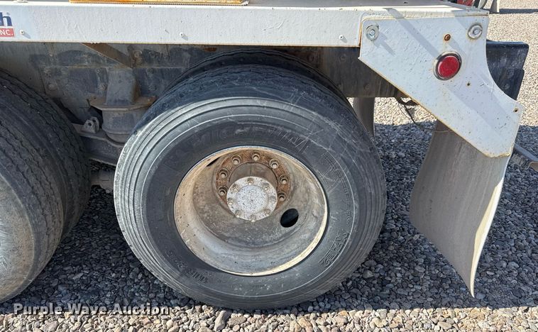 image for item DO2519 2015 Kenworth T800 ready mix truck