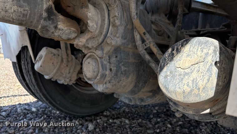 image for item DO2520 2015 Kenworth T800 ready mix truck