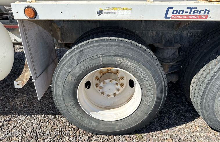 image for item DO2520 2015 Kenworth T800 ready mix truck