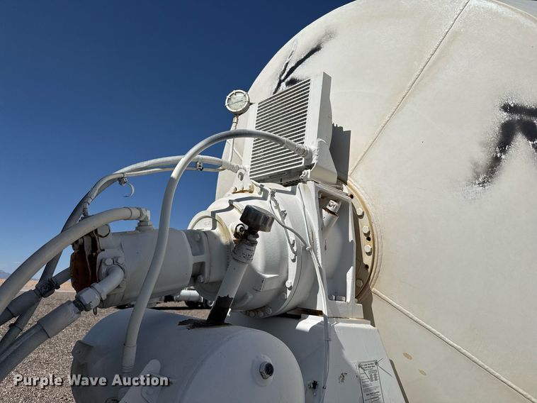 image for item DO2521 2015 Kenworth T800 ready mix truck