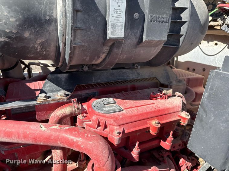 image for item DO2521 2015 Kenworth T800 ready mix truck