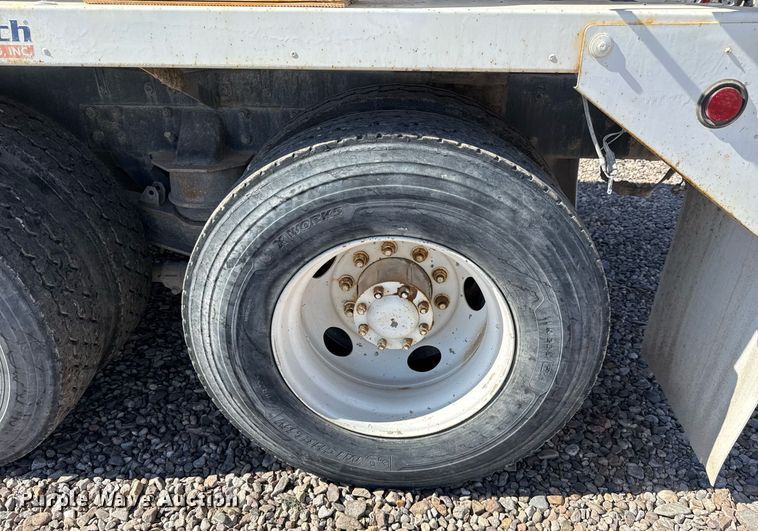 image for item DO2521 2015 Kenworth T800 ready mix truck