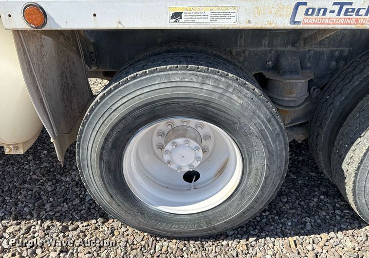 image for item DO2521 2015 Kenworth T800 ready mix truck