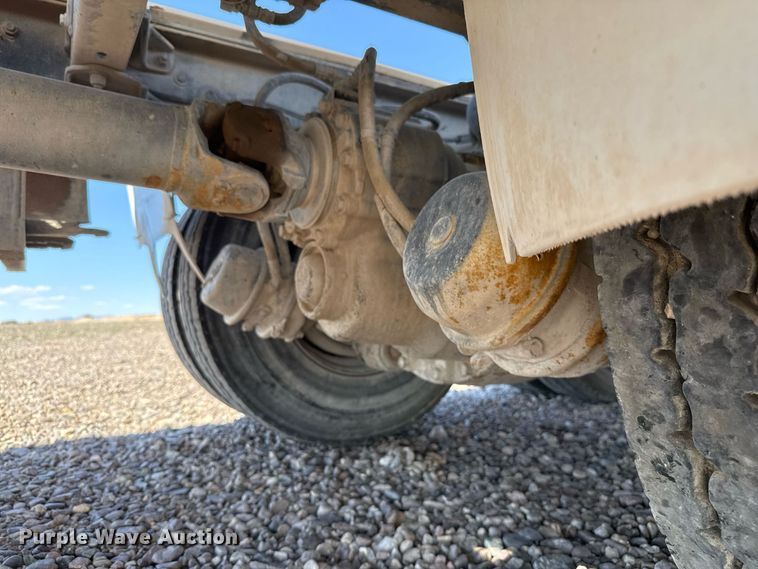 image for item DO2521 2015 Kenworth T800 ready mix truck