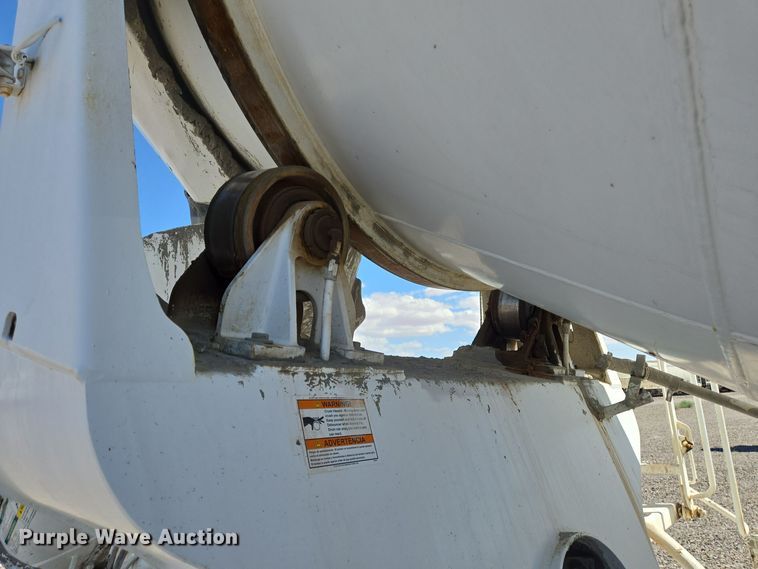 image for item DO2522 2016 Kenworth T880 ready mix truck