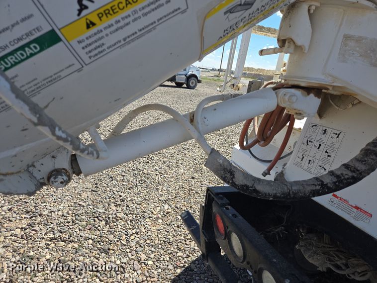 image for item DO2522 2016 Kenworth T880 ready mix truck