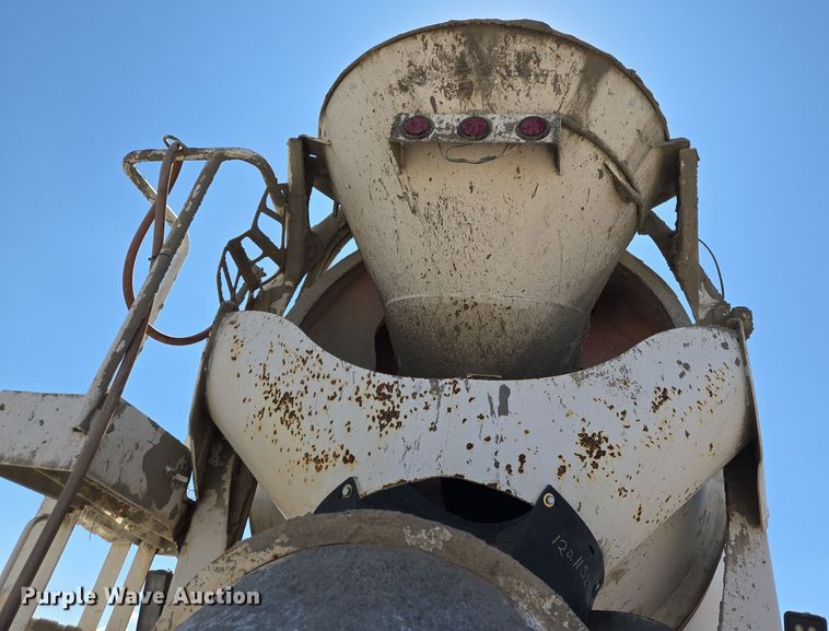 image for item DO2523 2016 Kenworth T880 ready mix truck