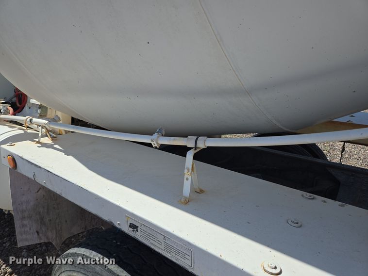 image for item DO2523 2016 Kenworth T880 ready mix truck