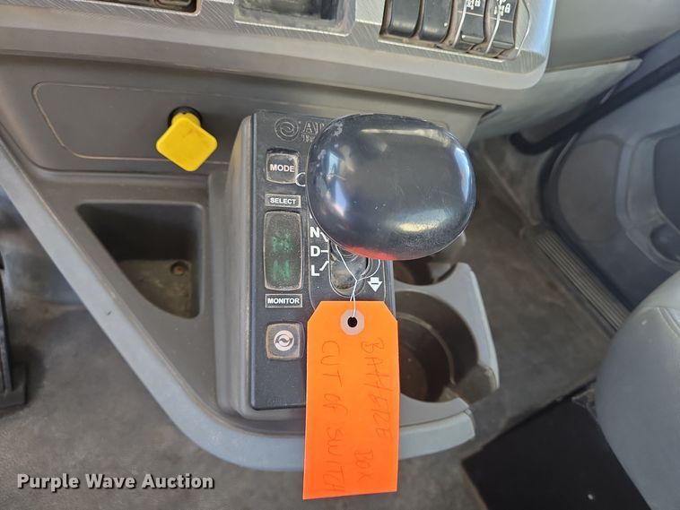 image for item DO2523 2016 Kenworth T880 ready mix truck