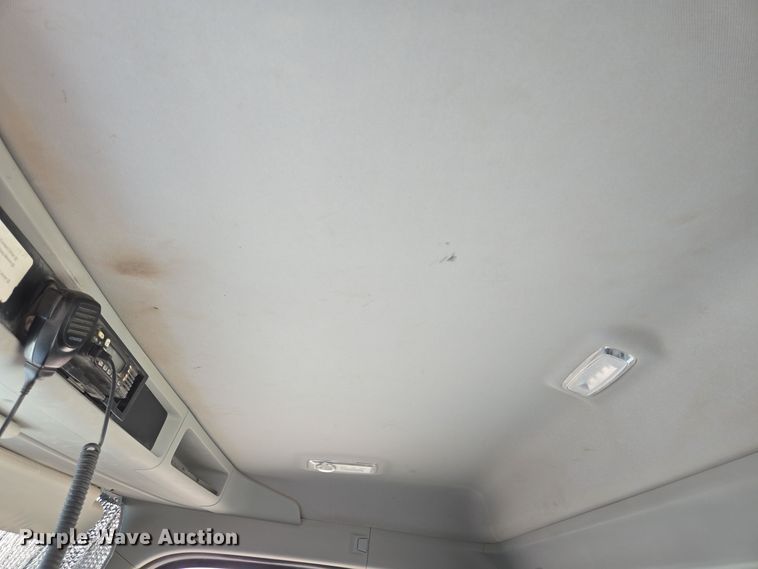 image for item DO2523 2016 Kenworth T880 ready mix truck