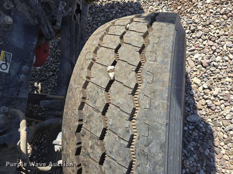 image for item DO2523 2016 Kenworth T880 ready mix truck